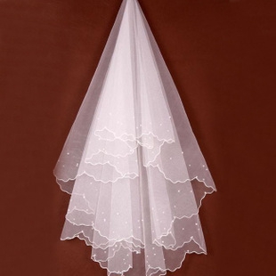 婚纱礼服 新款2016 优质可爱新娘头纱（1.5米）粘很多珠子。