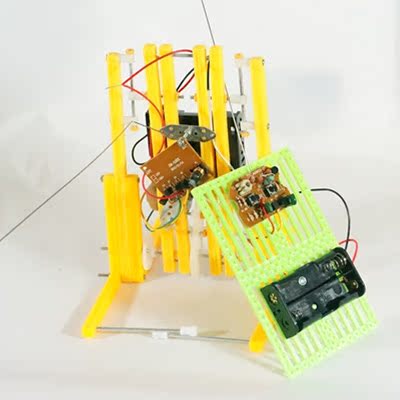 diy科技小制作遥控机器人  双足行走  拼装玩具 益智玩具
