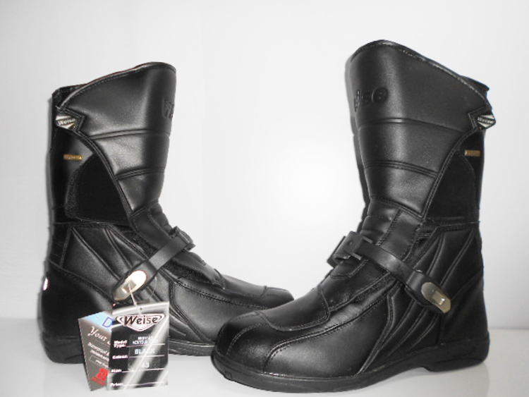 13最新男士全真皮摩托车靴子男士机车靴防水 防风 保暖 安全鞋M5