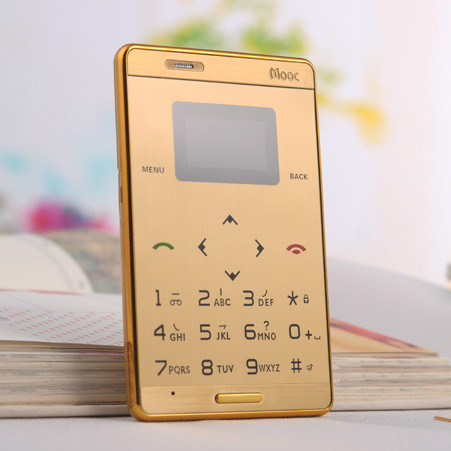 MOOC摩卡2013新款最薄音乐卡片手机男女款最小迷你学生手机低辐射