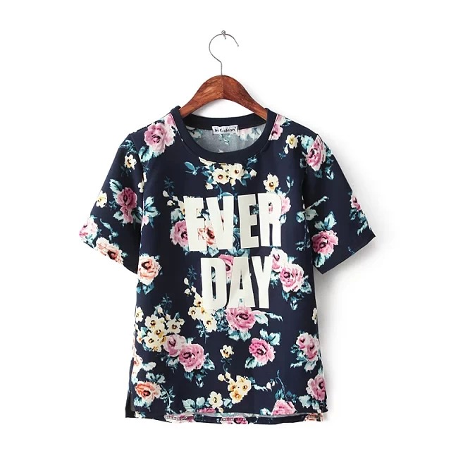 2015夏季新款女韩版复古圆领基本款花朵字母印花圆领短袖T恤上衣