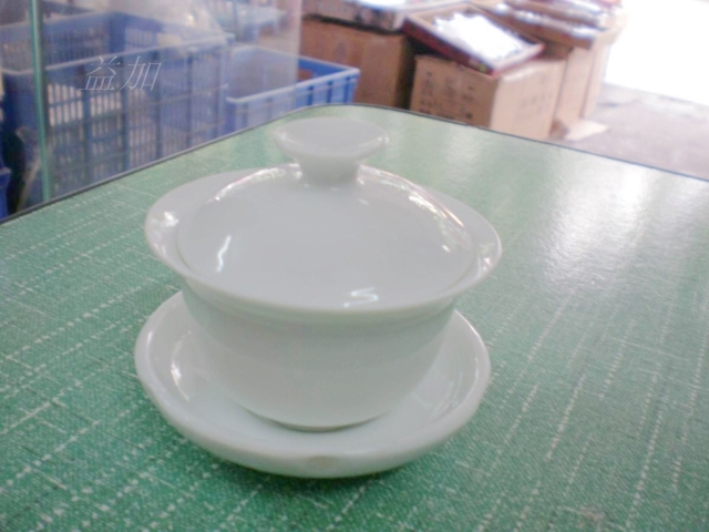 白瓷茶闭*陶瓷盖碗*功夫茶具*茶具茶闭，两杯容量，80CC