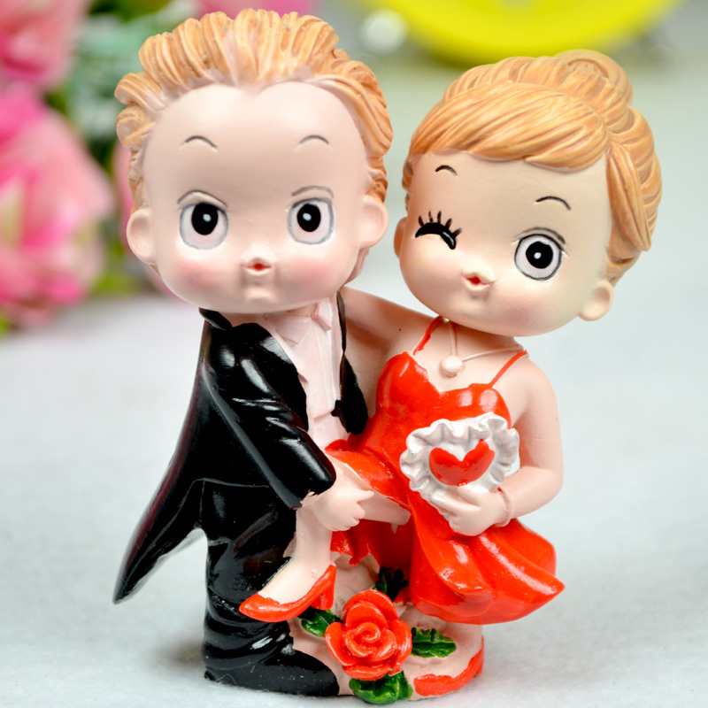 创意结婚礼物时尚家居饰品新婚摆件婚房 可爱情侣树脂娃娃小摆设