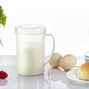 超市正品 微波450ML/700ml 耐高温可微波加热 牛奶杯子口杯有盖