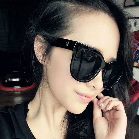 韩版大框女士个性款太阳镜时尚潮流防紫外线墨镜男方框太阳镜潮款