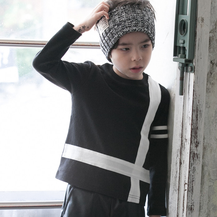韩国进口正品大童男童女童装代购2015秋个性线条圆领长袖T恤5-15