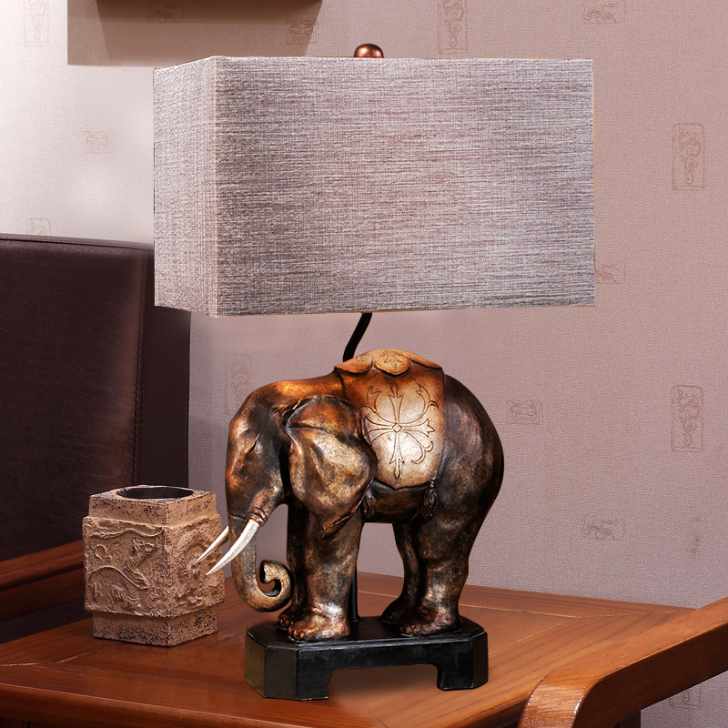 欧式床头灯 卧室装饰台灯古典书房客厅台灯 高档创意奢华美式大象