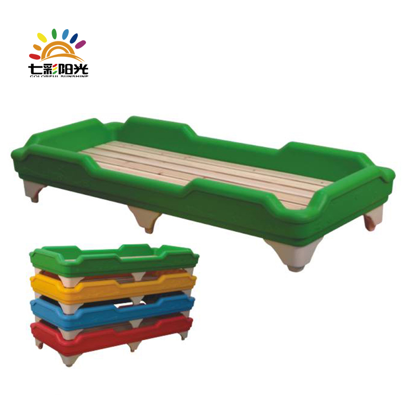 幼儿园专用床午睡床幼儿园床密木板床儿童床幼儿园塑料六脚折叠床