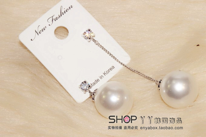 韩国进口正品气质名媛闪闪锆石镶嵌大珍珠不对称长短耳钉耳环