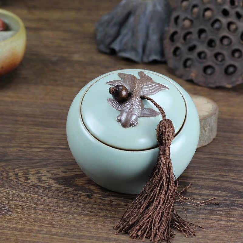 南岭窑 汝窑开片茶叶桶普洱红茶 茶叶包装浮雕小鱼密封陶瓷茶叶罐