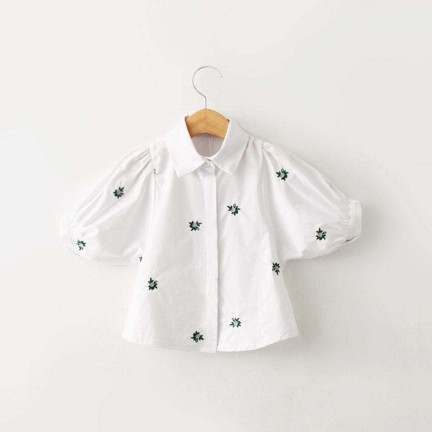 2015秋装新款女儿童装 宝宝翻领绣花灯笼袖衬衣上衣娃娃衫衬衫