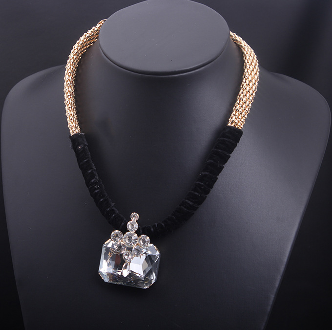 欧美奢华高端透明水晶大宝石项链 黑绳短款锁骨链 夸张复古毛衣链