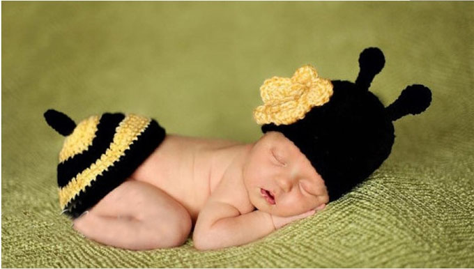出租-婴儿小蜜蜂 花朵 套装 新款式毛线手工百天周岁造型摄影服饰