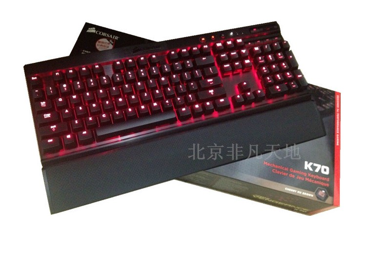 美商海盗船k70背光机械键盘