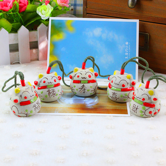 景德镇创意的绘迷你号招财猫陶瓷挂件可爱风铃车挂件节日礼品