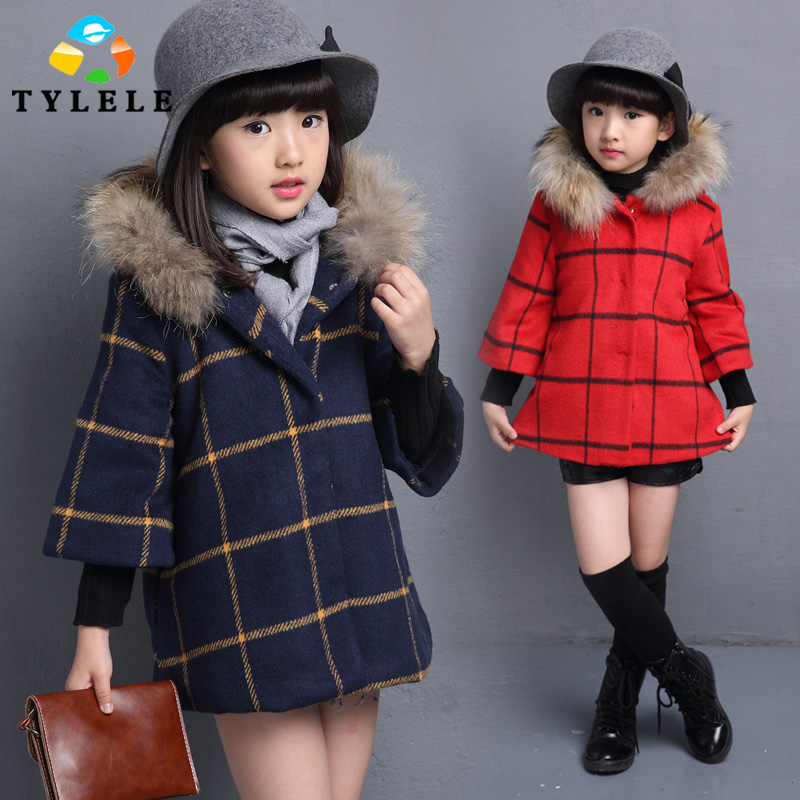 2015冬季新品 韩版时尚学院风格纹毛领女童外套大衣
