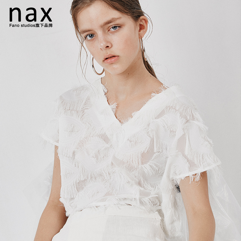 nax2016夏季新款白色套头短袖宽松V领羽毛露脐T恤女超短款上衣