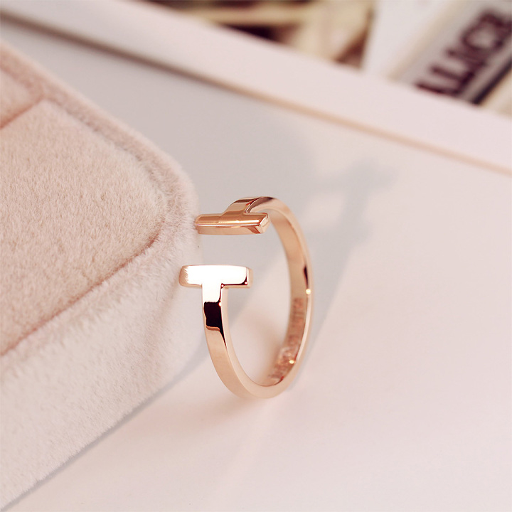 日韩双T字型开口光面18K玫瑰金钛钢戒指女简约气质时尚情侣指环