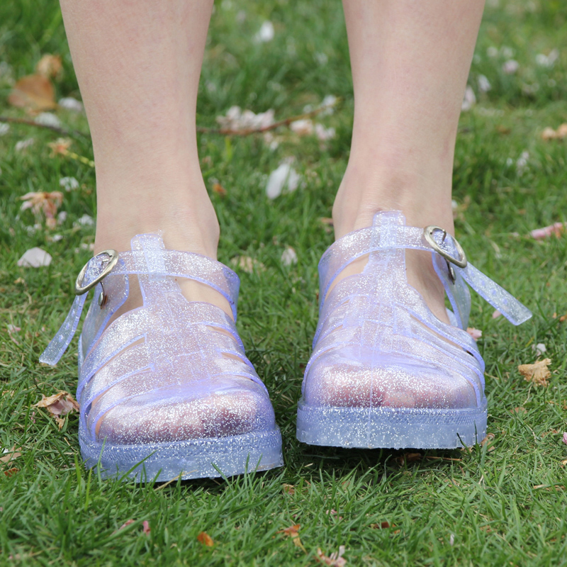 夏新款复古透明水晶juju中跟塑料凉鞋T型罗马凉鞋果冻鞋沙滩鞋女