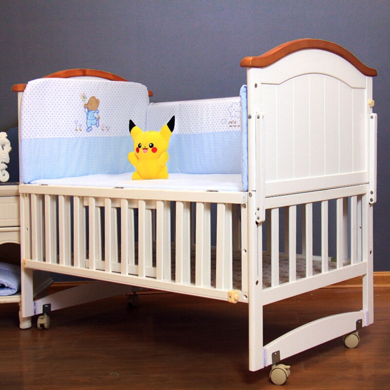 壹零年代欧式婴儿床白色环保实木bb床折叠摇床多功能宝宝床游戏床
