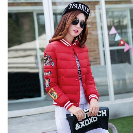 2015冬季新款女装韩版徽章贴标学生风立领棒球服短款棉衣外套