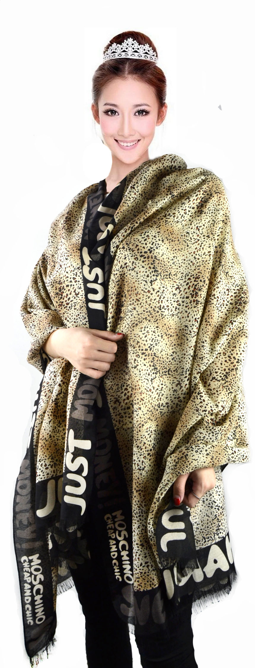 围巾超长冬季雪纺保暖明星款大牌款式带流苏2米披肩两用豹纹 批发