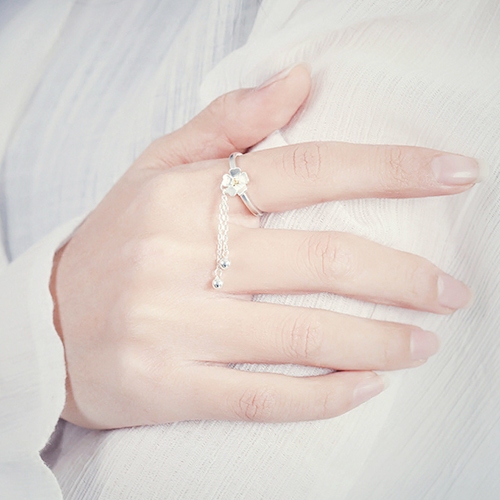 韩版简约时尚文艺S925素银甜美樱花气质流苏花朵开口戒子戒指指环