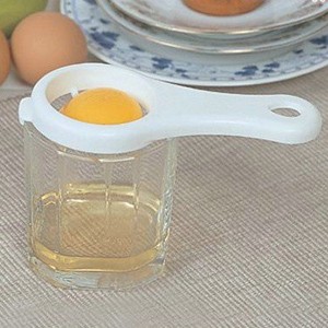 新款时尚高档分蛋器 蛋清蛋黄分离器 宽柄优质分蛋器 蛋清分离器
