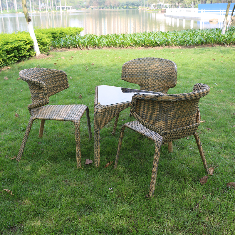 藤椅厂家直销 阳台休闲藤椅4件套 咖啡桌子 花园藤椅 户外防晒椅