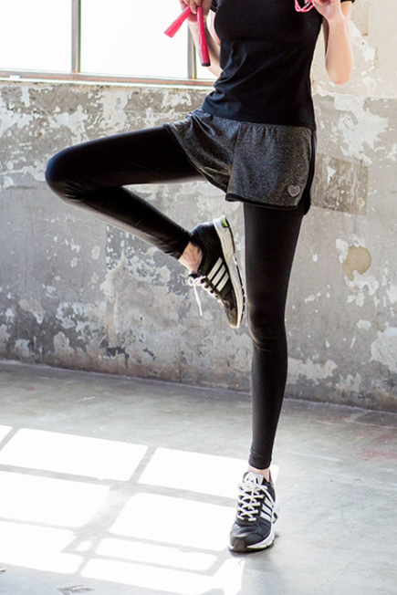 欧洲站女健身运动紧身显瘦训练假两件九分打底裤薄款瑜伽裤跑步裤