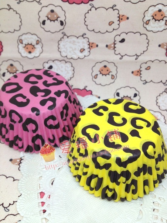 【爱瑶小铺】5CM 彩色豹纹 蛋糕纸托 蛋糕纸杯（约100个）4叠