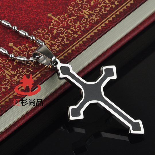 简约韩版时尚十字架项链男士女士耶稣钛钢首饰品吊坠免运费包邮