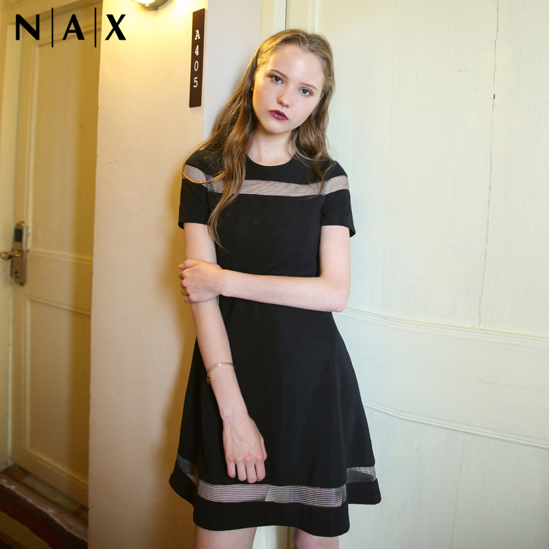 nax夏装新品 黑色连衣裙女 圆领短袖镂空透视气质显瘦中长款A字裙