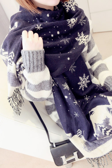 【天天特价】韩版秋冬季雪花双面仿羊绒围巾 保暖学生送闺蜜披肩