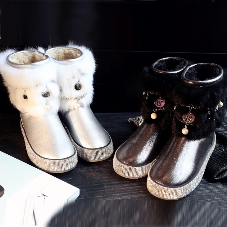2015秋冬季欧美大牌时尚休闲水钻平跟中筒羊毛保暖雪地靴平跟女靴