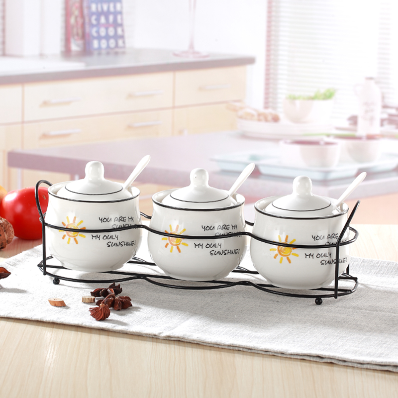 创意陶瓷调味罐韩式调料瓶调味盒盐罐三件套装带勺盖厨房用品用具