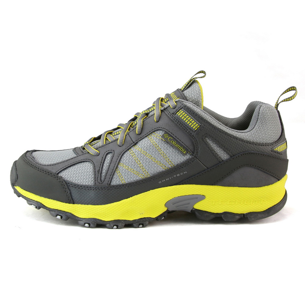 Columbia哥伦比亚 男鞋 正品低帮防水 户外登山徒步鞋DM1070060