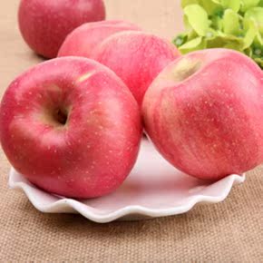 烟台苹果 红富士山东栖霞苹果10斤  新鲜水果 特产 批发包邮代发