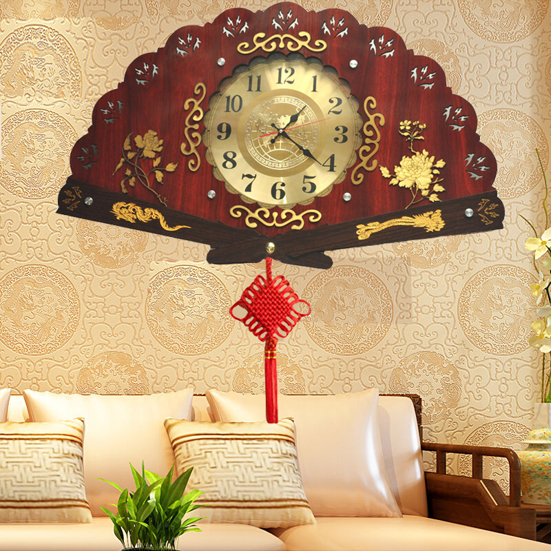 中国风客厅挂钟 古典实木扇形卧室静音霸王时钟 中式创意石英钟表
