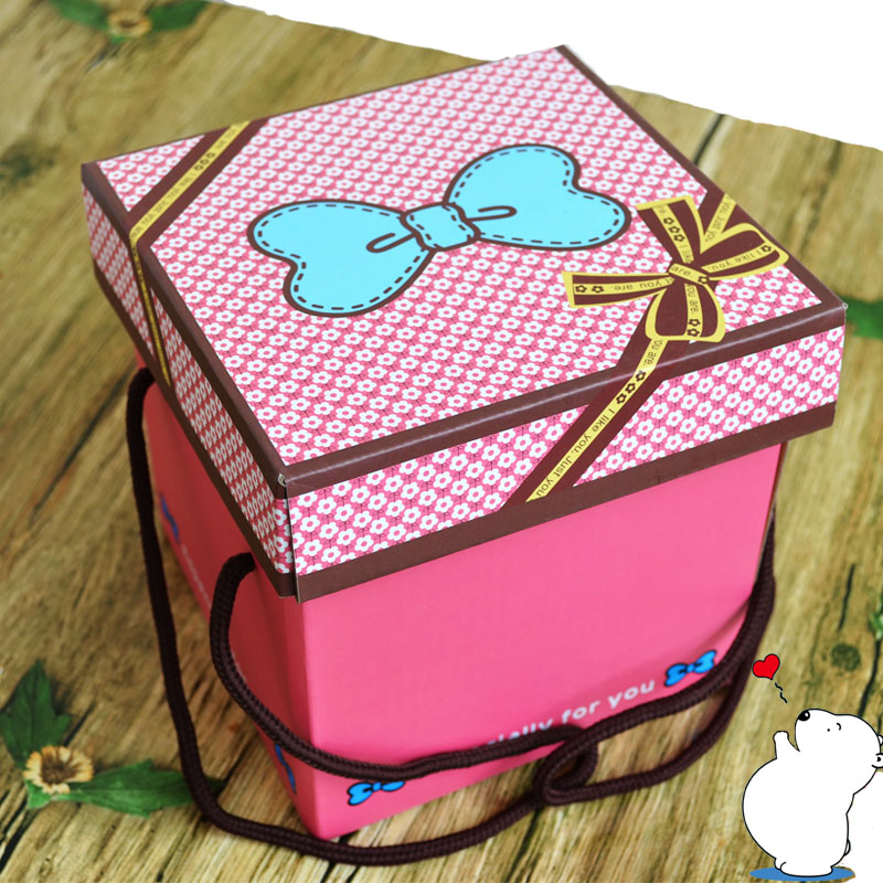 韩式礼盒正方形卡通多款覆膜礼品盒手提皮纸盒子
