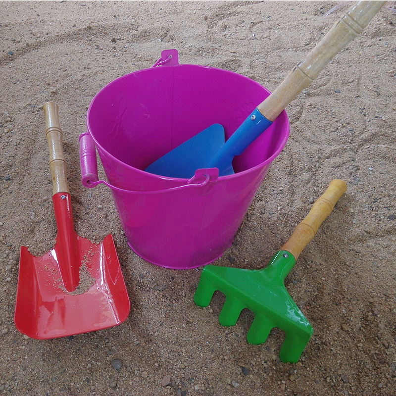 大号加厚铁质儿童沙滩玩具铲耙锹套装三件套沙滩桶洒水壶挖沙工具