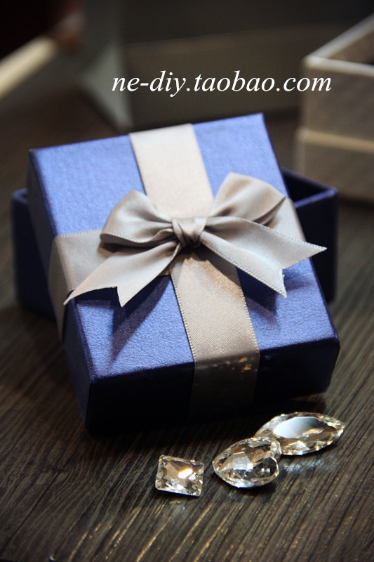 蓝色珠光蝴蝶结首饰盒包装盒纸盒吊坠戒指盒珠宝盒多用盒高档礼品