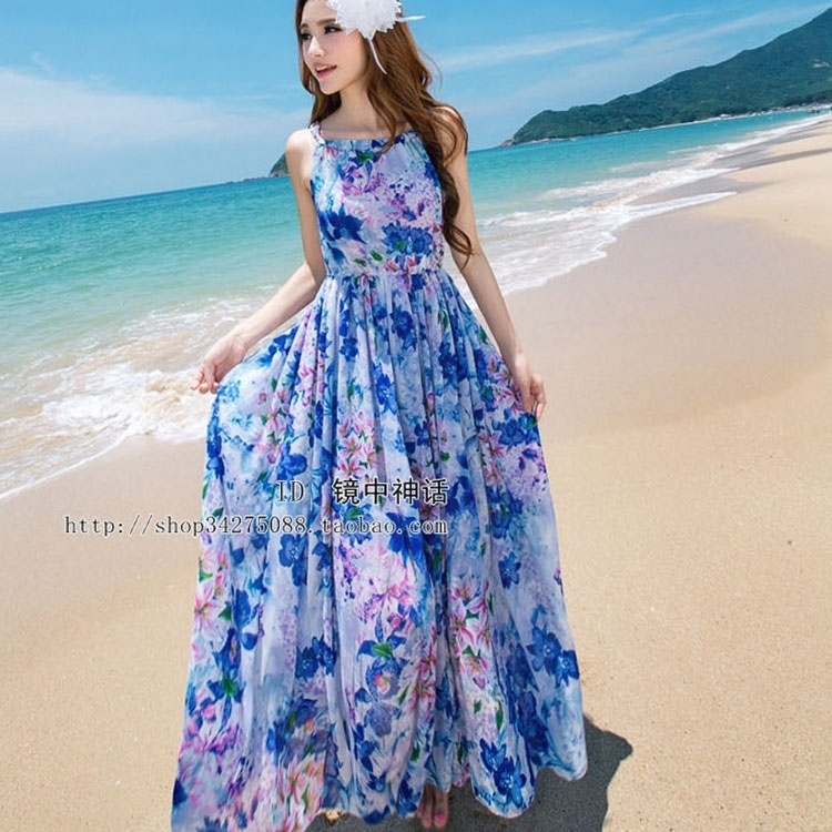 海边度假沙滩裙 波西米亚连衣裙长款女吊带显瘦大摆印花雪纺长裙